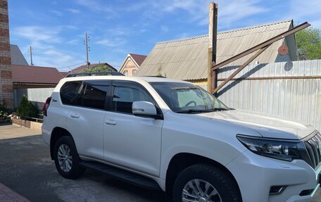 Toyota Land Cruiser Prado 150 рестайлинг 2, 2022 год, 6 200 000 рублей, 1 фотография