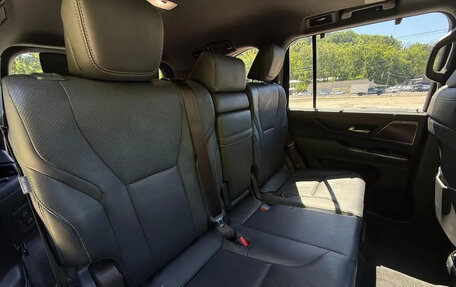 Lexus LX, 2023 год, 13 584 249 рублей, 21 фотография