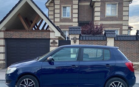Skoda Fabia II, 2011 год, 385 000 рублей, 3 фотография
