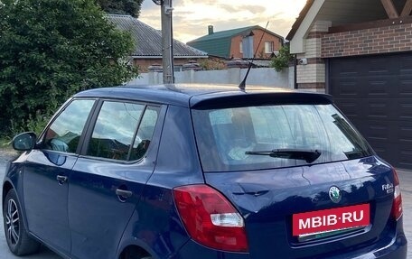Skoda Fabia II, 2011 год, 385 000 рублей, 5 фотография