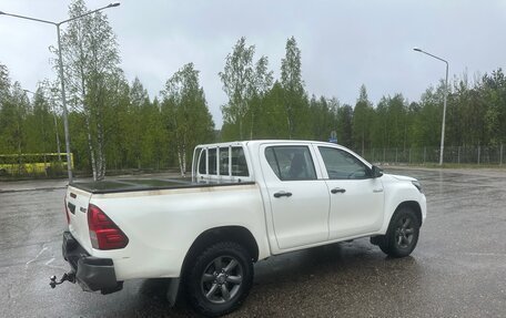 Toyota Hilux VIII, 2016 год, 2 690 000 рублей, 9 фотография