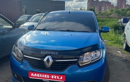 Renault Sandero II рестайлинг, 2016 год, 720 000 рублей, 2 фотография