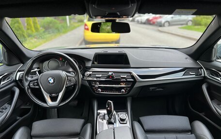 BMW 5 серия, 2018 год, 2 930 000 рублей, 14 фотография