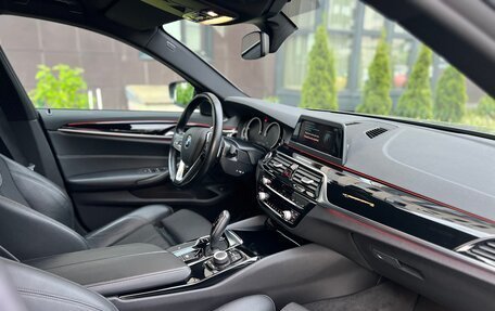 BMW 5 серия, 2018 год, 2 930 000 рублей, 22 фотография