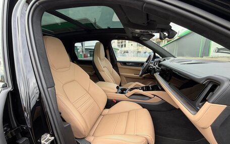 Porsche Cayenne III, 2024 год, 13 600 000 рублей, 6 фотография