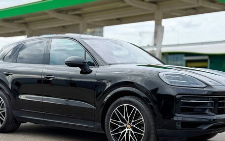 Porsche Cayenne III, 2024 год, 13 600 000 рублей, 2 фотография