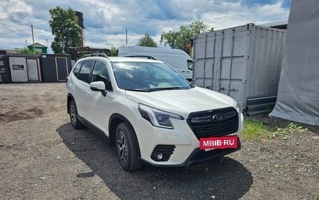 Subaru Forester, 2021 год, 4 800 000 рублей, 3 фотография