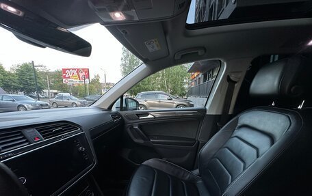 Volkswagen Tiguan II, 2019 год, 3 199 000 рублей, 8 фотография