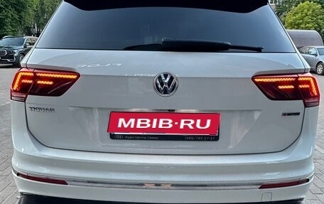 Volkswagen Tiguan II, 2019 год, 3 199 000 рублей, 4 фотография