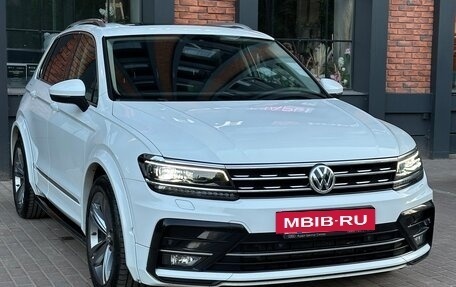 Volkswagen Tiguan II, 2019 год, 3 199 000 рублей, 6 фотография