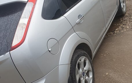 Ford Focus II рестайлинг, 2010 год, 420 000 рублей, 3 фотография
