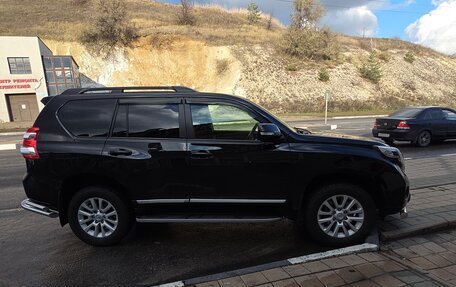 Toyota Land Cruiser Prado 150 рестайлинг 2, 2015 год, 3 800 000 рублей, 5 фотография