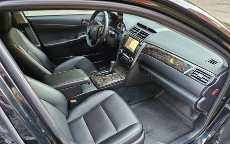 Toyota Camry, 2013 год, 1 850 000 рублей, 13 фотография