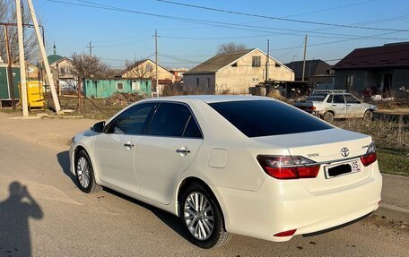 Toyota Camry, 2015 год, 1 990 000 рублей, 3 фотография