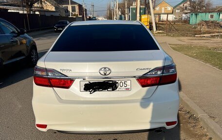 Toyota Camry, 2015 год, 1 990 000 рублей, 6 фотография