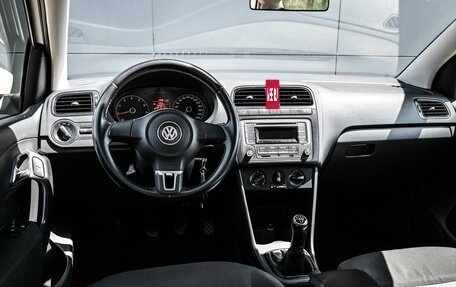 Volkswagen Polo VI (EU Market), 2011 год, 600 000 рублей, 6 фотография