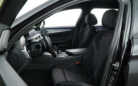 BMW 5 серия, 2019 год, 2 994 444 рублей, 10 фотография