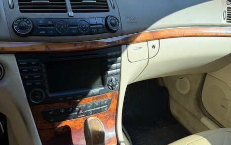 Mercedes-Benz E-Класс, 2005 год, 650 000 рублей, 8 фотография