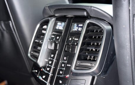 Porsche Cayenne III, 2010 год, 2 650 000 рублей, 20 фотография