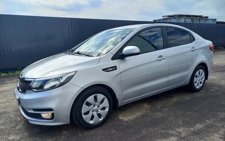 KIA Rio III рестайлинг, 2015 год, 1 299 900 рублей, 2 фотография