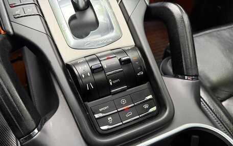 Porsche Cayenne III, 2010 год, 2 650 000 рублей, 30 фотография