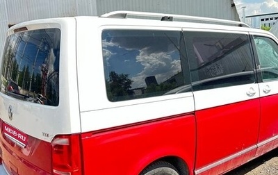 Volkswagen Caravelle T6 рестайлинг, 2015 год, 1 450 000 рублей, 1 фотография