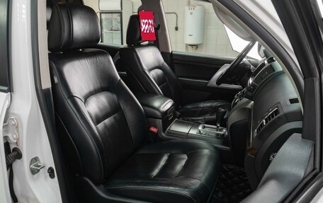 Toyota Land Cruiser 200, 2013 год, 3 719 000 рублей, 8 фотография