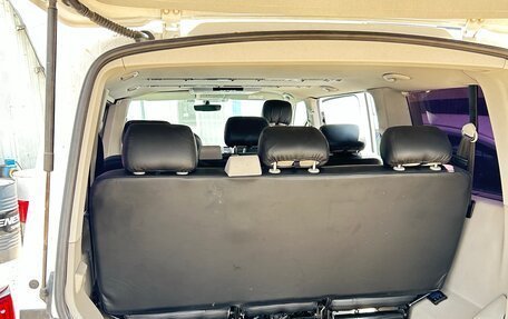 Volkswagen Caravelle T6 рестайлинг, 2015 год, 1 450 000 рублей, 4 фотография