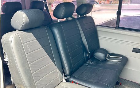 Volkswagen Caravelle T6 рестайлинг, 2015 год, 1 450 000 рублей, 6 фотография