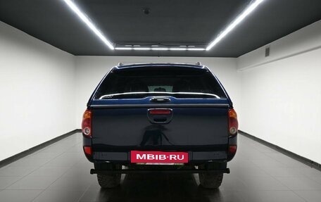 Mitsubishi L200 IV рестайлинг, 2011 год, 1 295 000 рублей, 4 фотография