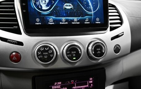 Mitsubishi L200 IV рестайлинг, 2011 год, 1 295 000 рублей, 14 фотография