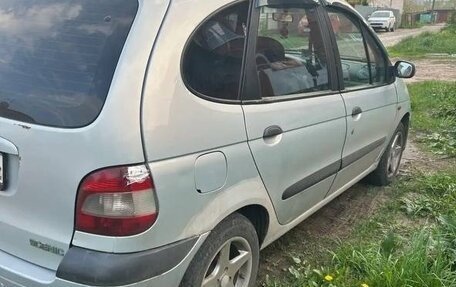 Renault Scenic III, 2002 год, 200 000 рублей, 4 фотография