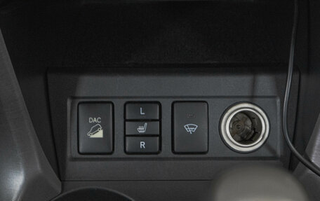 Toyota RAV4, 2007 год, 1 299 000 рублей, 19 фотография