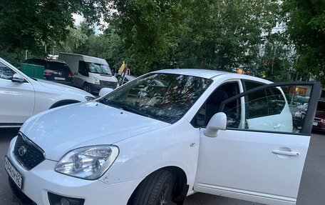 KIA Carens III (RP), 2011 год, 599 000 рублей, 2 фотография