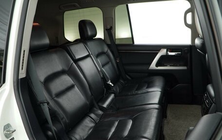 Toyota Land Cruiser 200, 2014 год, 4 945 055 рублей, 9 фотография
