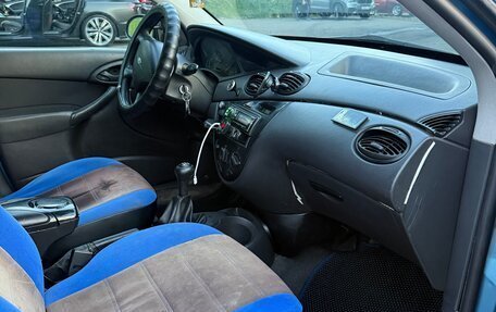 Ford Focus IV, 2001 год, 250 000 рублей, 9 фотография