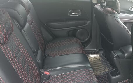 Honda Vezel, 2014 год, 1 400 000 рублей, 10 фотография
