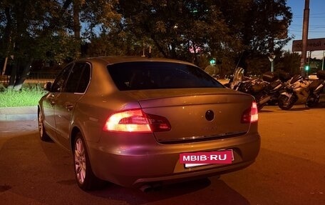 Skoda Superb III рестайлинг, 2011 год, 980 000 рублей, 8 фотография