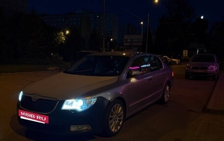 Skoda Superb III рестайлинг, 2011 год, 980 000 рублей, 7 фотография