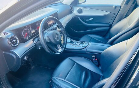 Mercedes-Benz E-Класс, 2016 год, 2 500 000 рублей, 6 фотография
