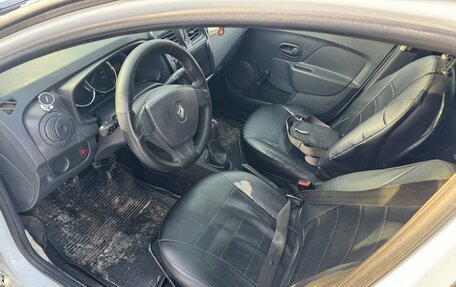 Renault Logan II, 2016 год, 450 000 рублей, 8 фотография