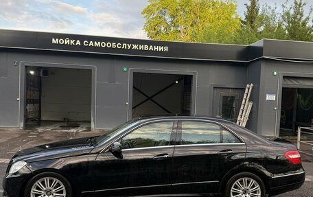 Mercedes-Benz E-Класс, 2012 год, 1 650 000 рублей, 3 фотография