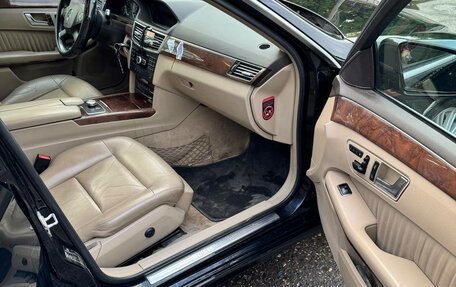 Mercedes-Benz E-Класс, 2012 год, 1 650 000 рублей, 12 фотография