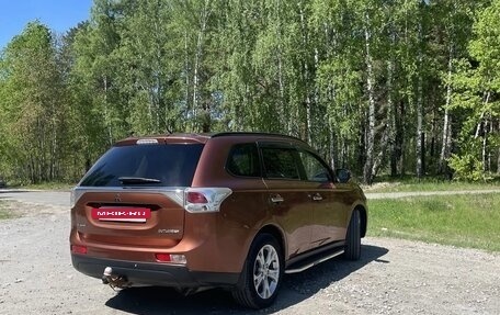 Mitsubishi Outlander III рестайлинг 3, 2012 год, 1 380 000 рублей, 5 фотография