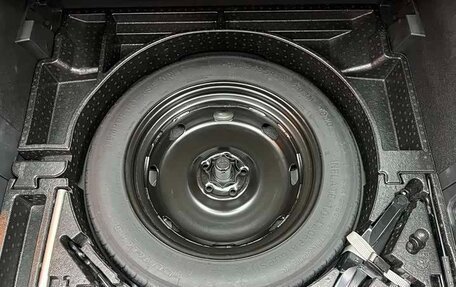 Volkswagen Tiguan II, 2023 год, 2 080 000 рублей, 14 фотография
