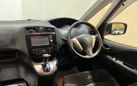 Nissan Serena IV, 2014 год, 1 275 000 рублей, 12 фотография