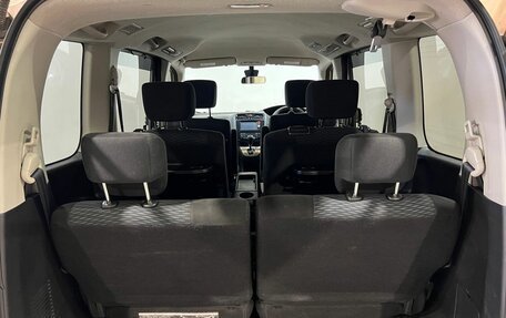 Nissan Serena IV, 2014 год, 1 275 000 рублей, 36 фотография