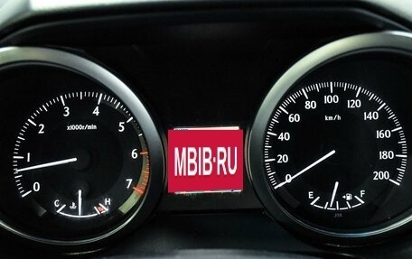 Toyota Land Cruiser Prado 150 рестайлинг 2, 2013 год, 3 799 000 рублей, 15 фотография