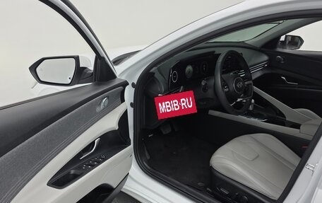 Hyundai Avante, 2022 год, 1 370 007 рублей, 10 фотография