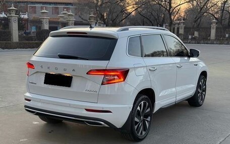 Skoda Karoq I, 2022 год, 1 783 000 рублей, 4 фотография